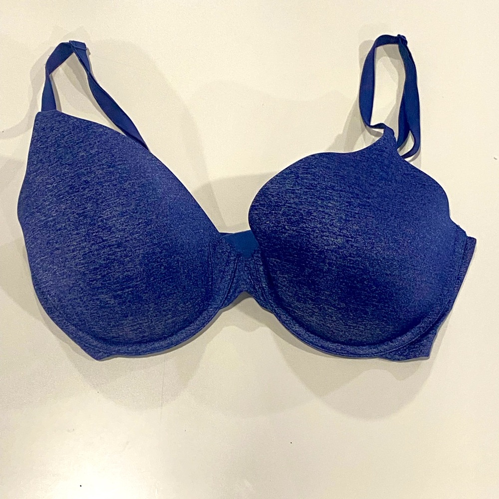 Comfortable underwire bra from VS.
